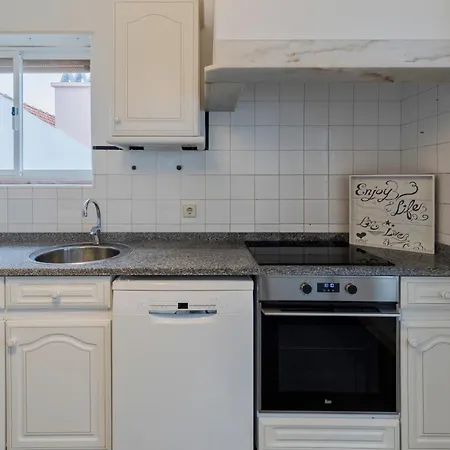 Patios Marias - Rosas * Setúbal